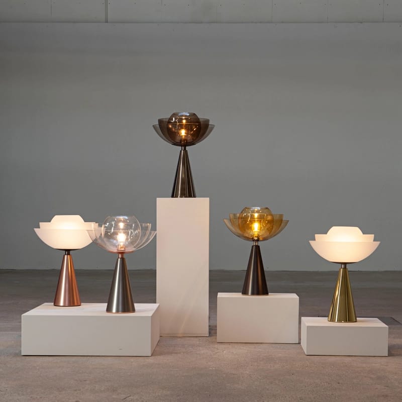 Lotus design gold table lamp